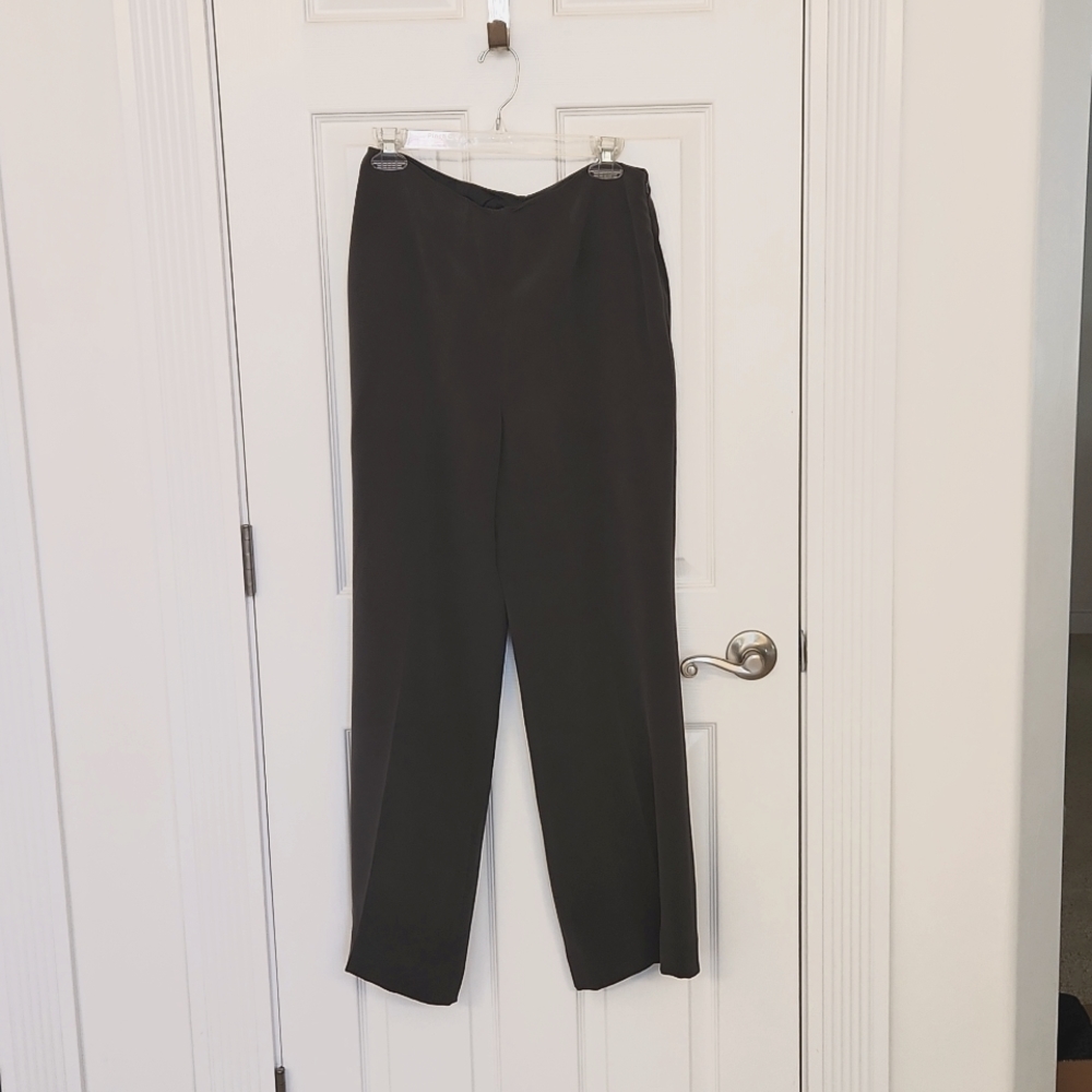 Jones New York 100% silk grey slacks size 8